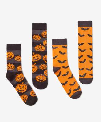 Pánské ponožky 2 páry - SKU/PLU: 610603 Pánské ponožky 2 páry s halloweenským potiskem jsou vtipným doplňkem každého outfitu. Ideální na oslavu tohoto svátku. V sadě jsou dva různé vzory.