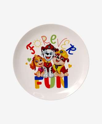 Porcelánový talíř Tlapková patrola - SKU/PLU: 620736 Porcelánový talíř Tlapková patrola je ideální pro děti, které milují dobrodružství a chtějí mít své oblíbené postavičky u sebe i během snídaně. Je vyroben z vysoce kvalitních materiálů, odolný a snadno se udržuje v čistotě.